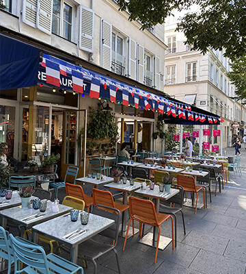 2-CTN-Realisation-Fanzone-Coupe-du-Monde-de-Rugby-fanion-bleu-blanc-rouge