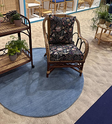 6-CTN-Realisation-Salon-Maison&Objet-Tapis-Sur-Mesure-Sol-PVC-Sable