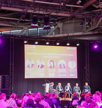 Les tissus ignifugés pour le décor de votre séminaire 