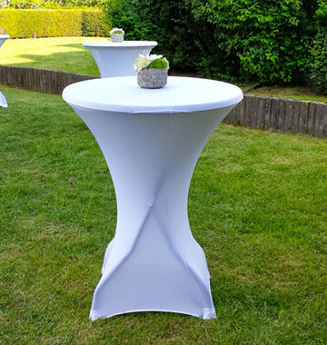 Tables and standing tables