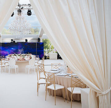 Discover our tailor-made fabrics 