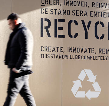 Carton alvéolaire : une décoration durable