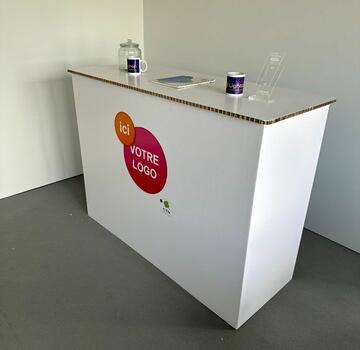 Comptoir d'accueil en carton imprimé